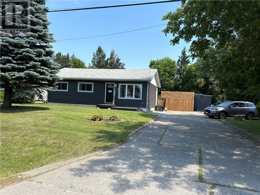 4298 Theresa Street, Hanmer, Ontario  P3P 1N4 - Photo 1 - 2129165