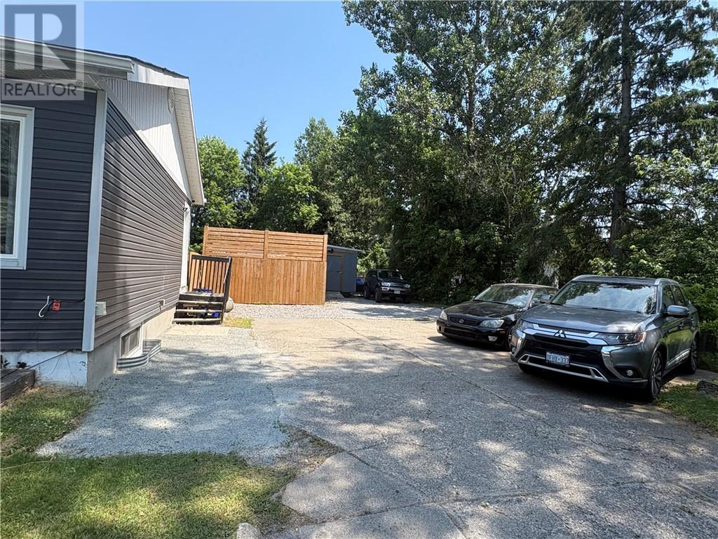 4298 Theresa Street, Hanmer, Ontario  P3P 1N4 - Photo 2 - 2129165