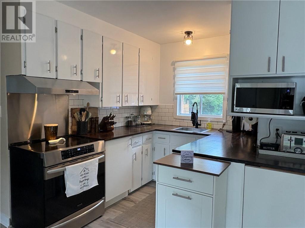 4298 Theresa Street, Hanmer, Ontario  P3P 1N4 - Photo 4 - 2129165