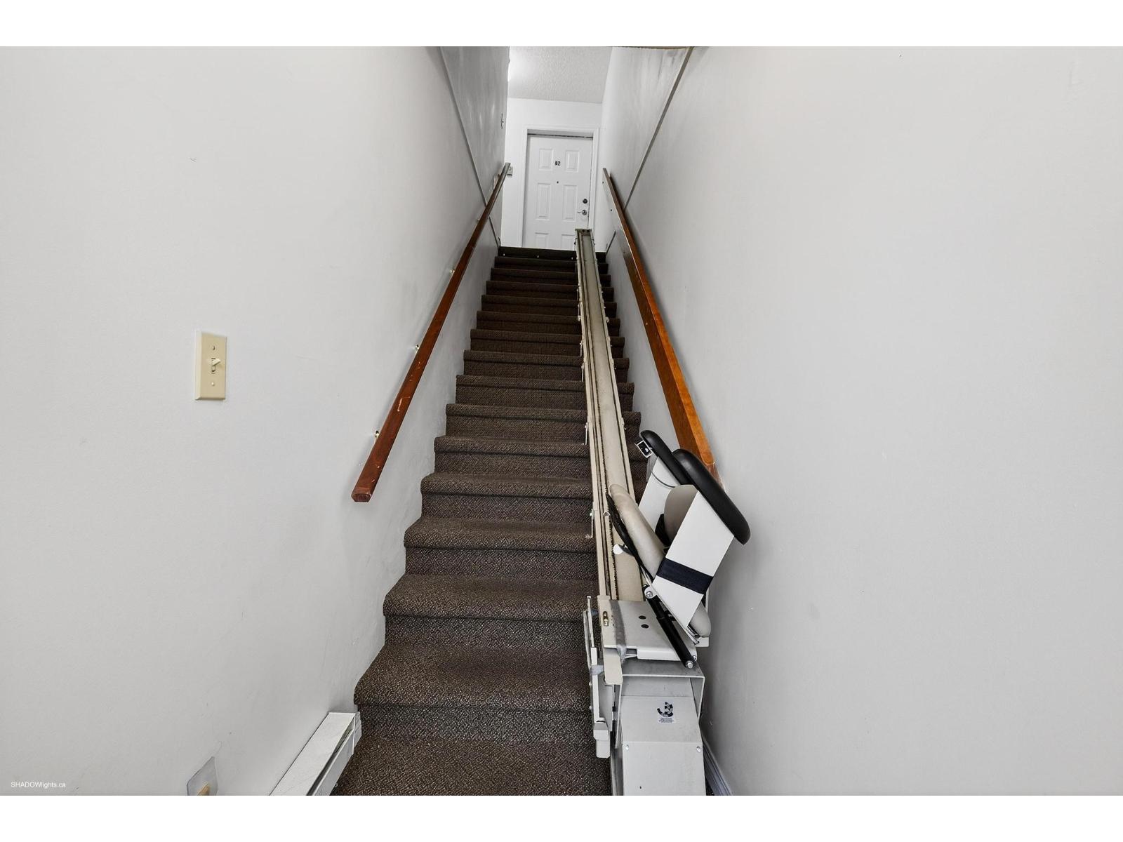 61 32959 George Ferguson Way, Abbotsford, British Columbia  V2S 7W9 - Photo 3 - R3145767