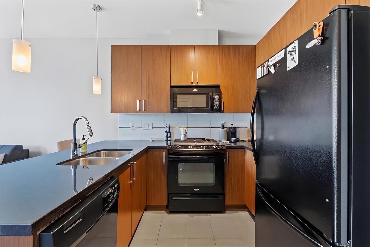 421 15918 26 Avenue, Surrey, British Columbia  V3Z 5K3 - Photo 8 - R3145784