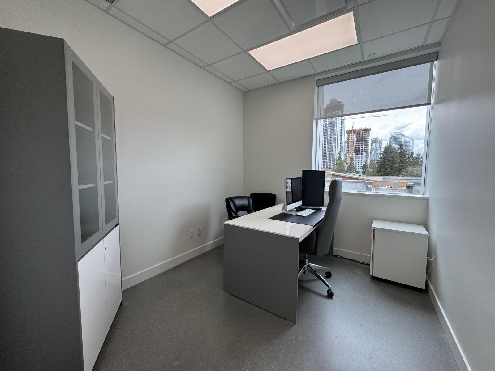 607 13761 96 Avenue, Surrey, British Columbia  V3V 0E8 - Photo 4 - C8080385