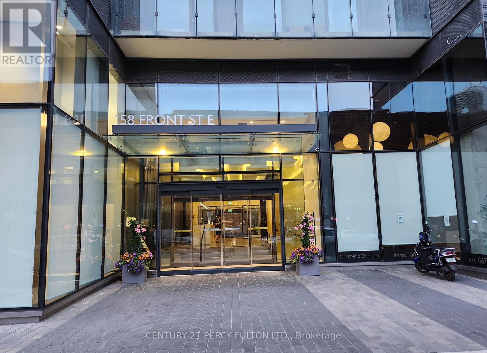 1014 - 158 FRONT STREET E, Toronto (Moss Park)