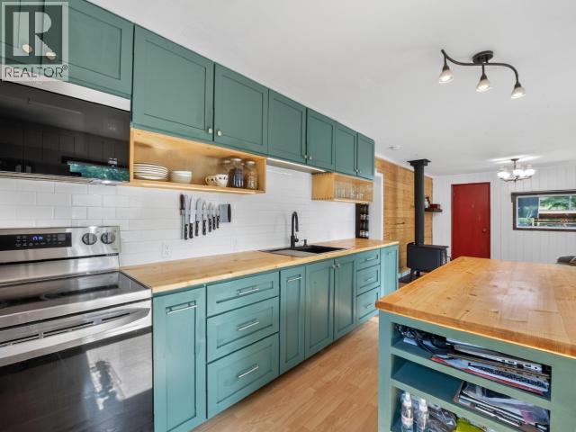 58 11th Avenue, Whitehorse, Yukon  Y1A 4H9 - Photo 11 - 17500