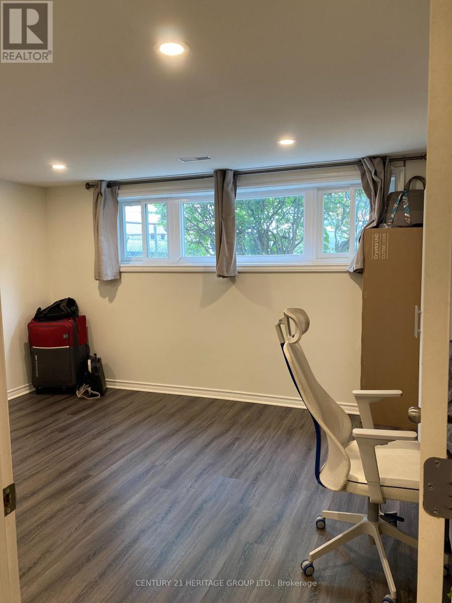 Bsmt - 17 Gailong Court, Toronto, Ontario  M3A 1X7 - Photo 15 - C13558952