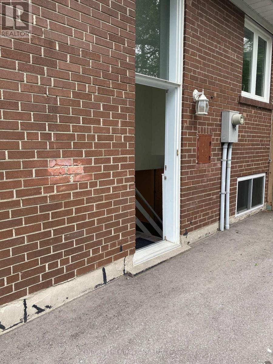 Bsmt - 17 Gailong Court, Toronto, Ontario  M3A 1X7 - Photo 30 - C13558952