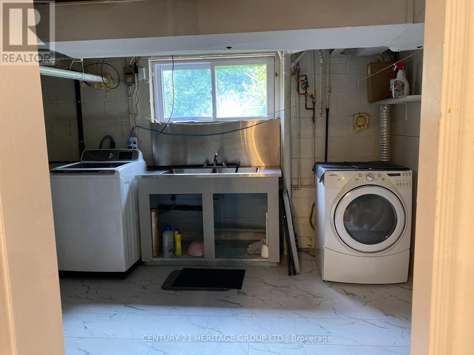 Bsmt - 17 Gailong Court, Toronto, Ontario  M3A 1X7 - Photo 6 - C13558952