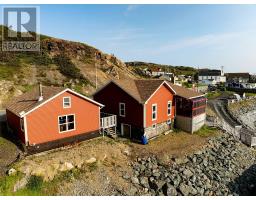 <div class="price">$1,200,000</div> 8, 8a, 10 Main Street<br>Twillingate, Newfoundland & Labrador<br><div class='bed_bath'>3 Bed | 2 Bath</div>