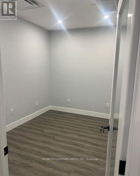 101 - 2nd Flr - 200 Tiffield Road, Toronto, Ontario M1V 5J1 - Photo 8 - E13558962