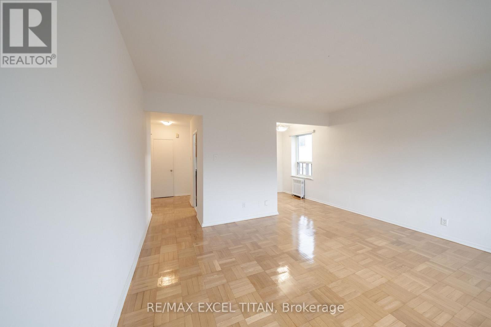 201 - 156 Kingston Road, Toronto, Ontario  M4L 1S7 - Photo 3 - E13521636