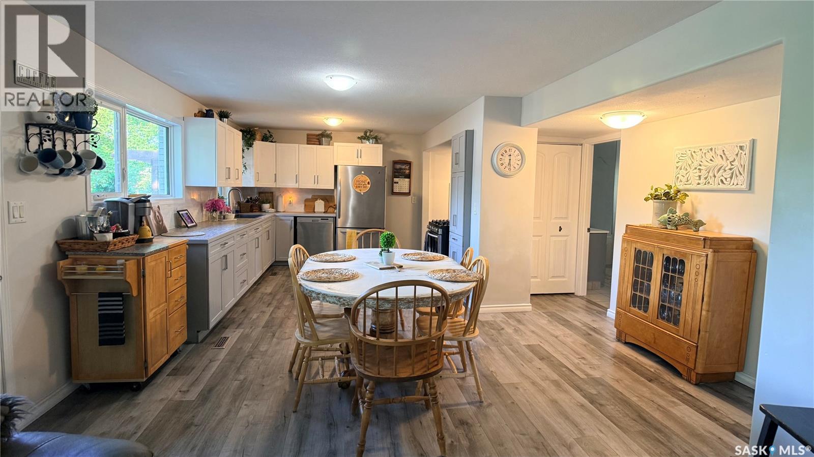 709 Prospect Avenue, Oxbow, Saskatchewan  S0C 2B0 - Photo 10 - SK042373