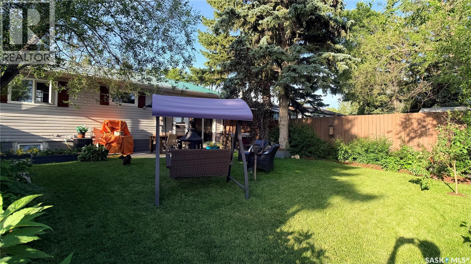 709 Prospect Avenue, Oxbow, Saskatchewan  S0C 2B0 - Photo 40 - SK042373