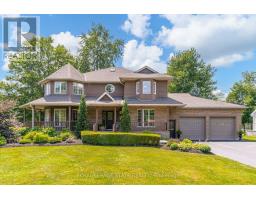 994 COURTLAND DRIVE, Hamilton, Ontario