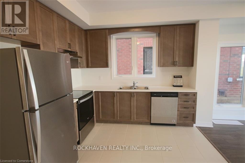 51 Gibson Avenue, Hamilton, Ontario  L8L 6J7 - Photo 4 - X13558990