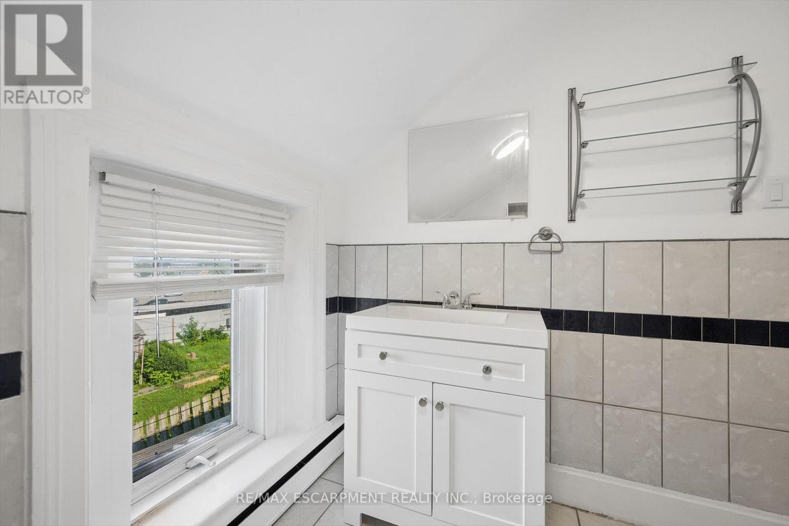 38b Concession Street, Cambridge, Ontario  N1R 2G9 - Photo 18 - X13559008