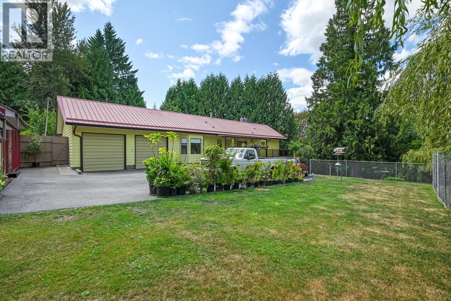 24089 Lougheed Highway, Maple Ridge, British Columbia  V2W 1G2 - Photo 3 - R3145415