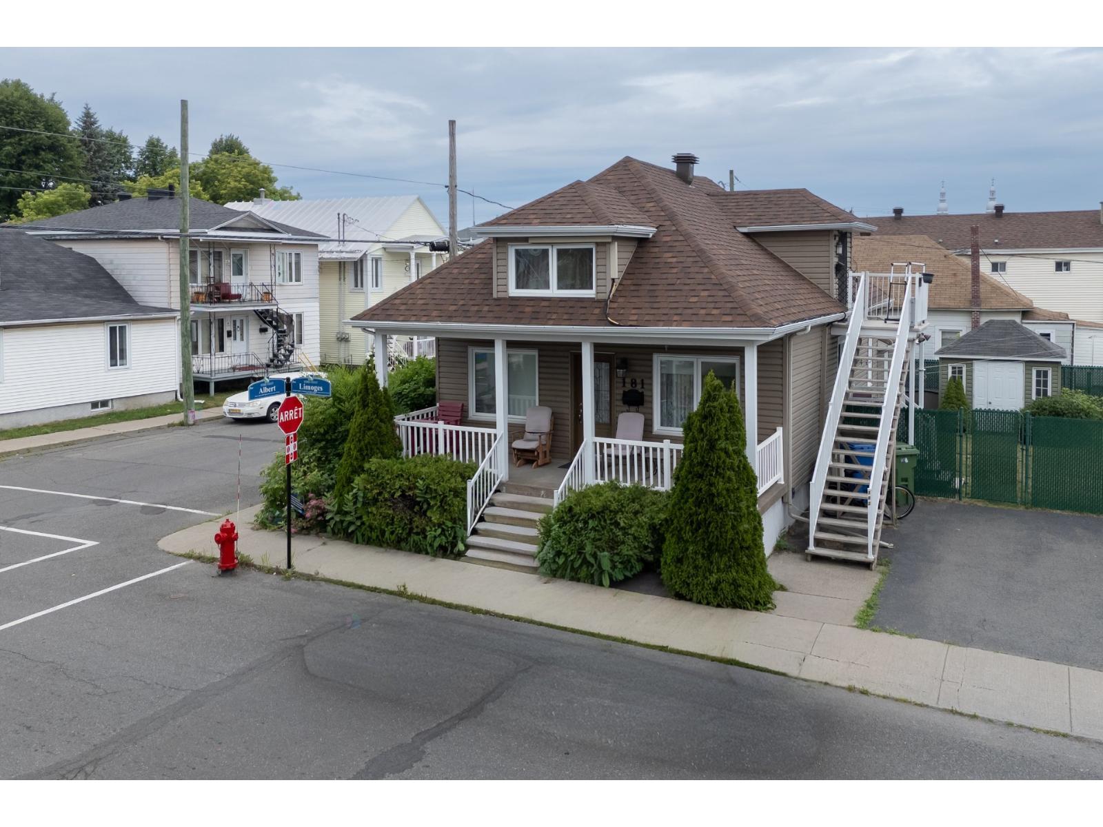 181-183 Rue Limoges Sorel-Tracy Quebec Canada J3P1T7 2