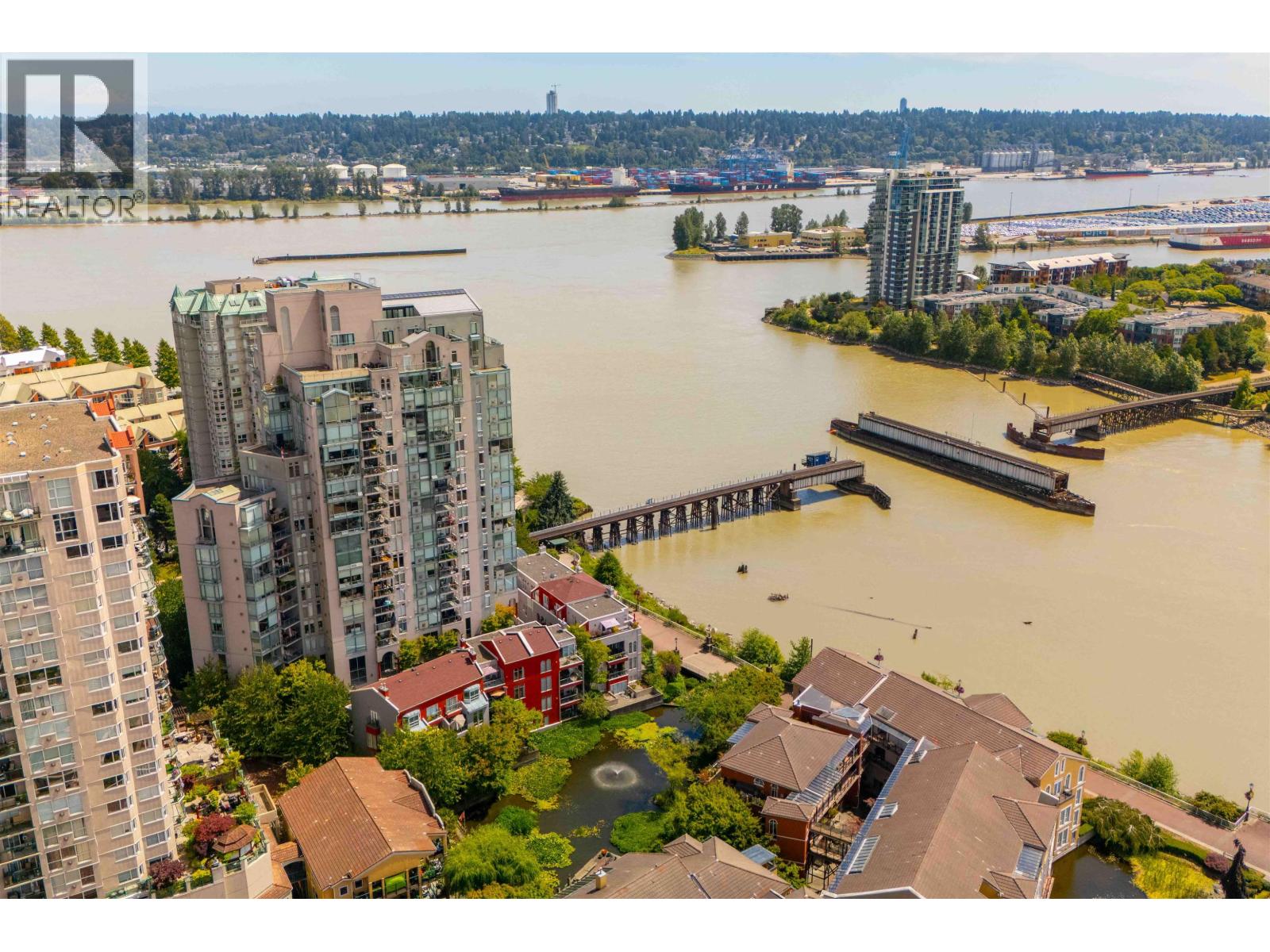 308 8 Laguna Court, New Westminster, British Columbia V3M 6M6 - Photo 38 - R3145492