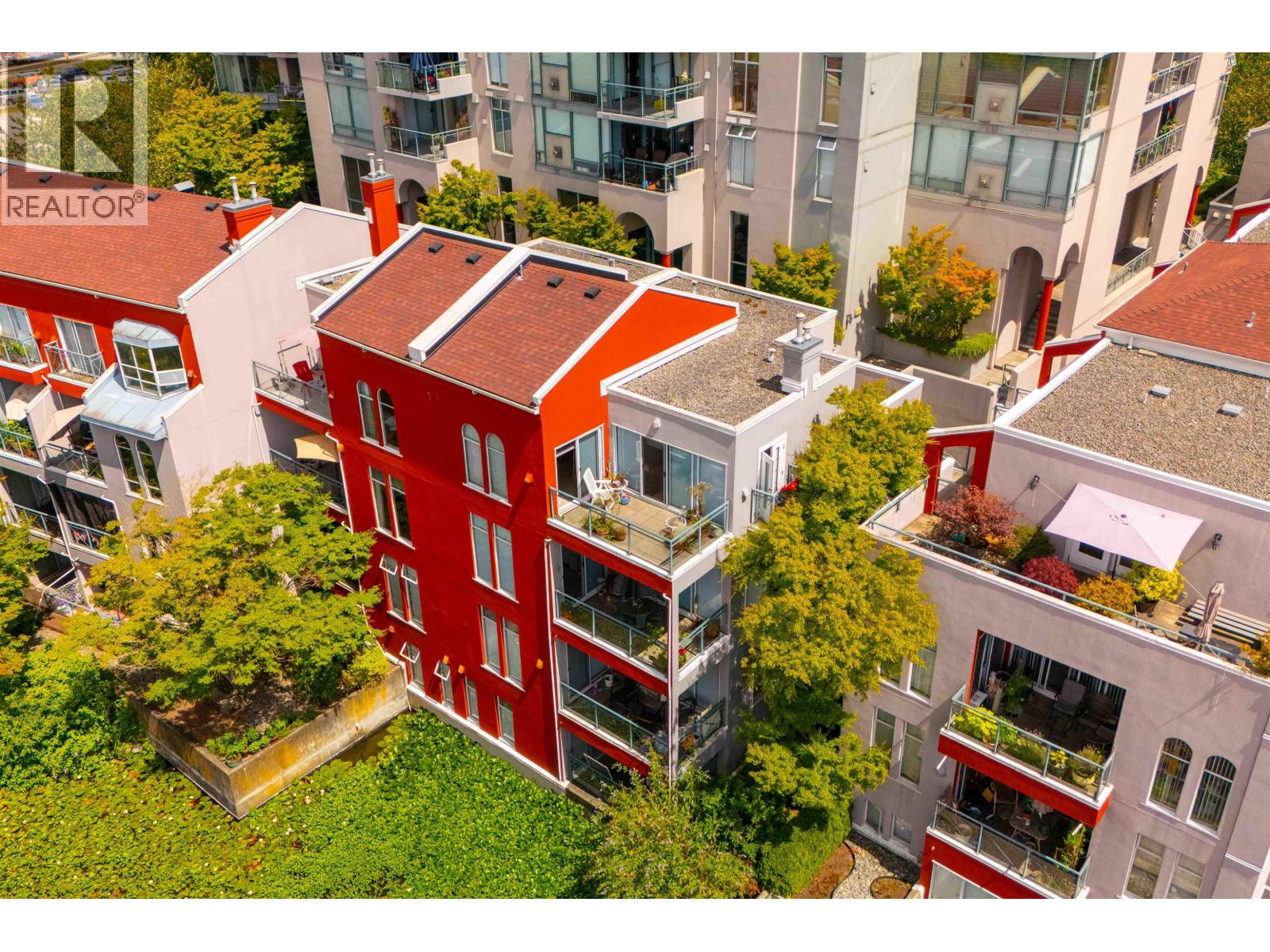 308 8 Laguna Court, New Westminster, British Columbia V3M 6M6 - Photo 35 - R3145492