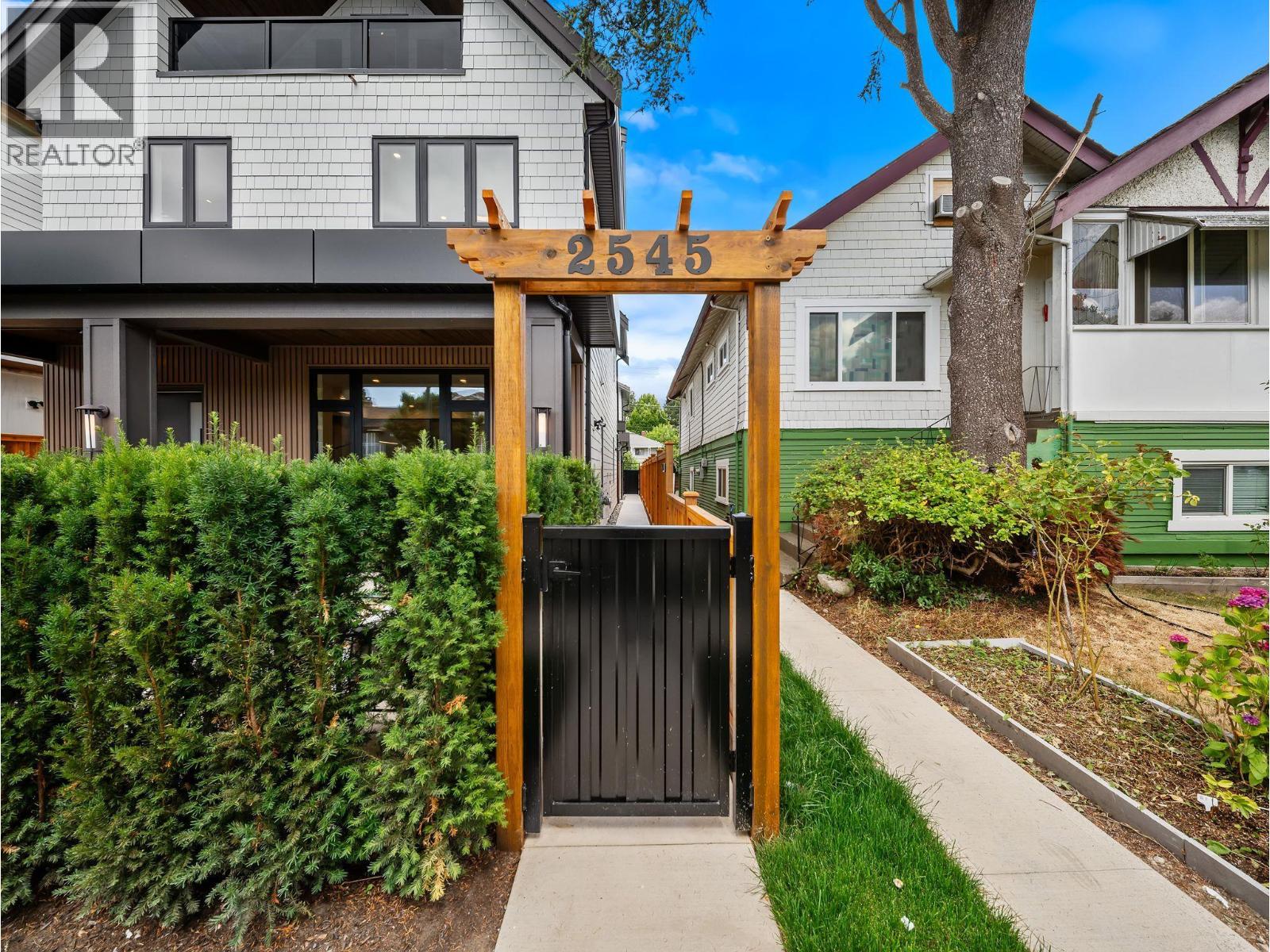 2545 E 2ND AVENUE, Vancouver