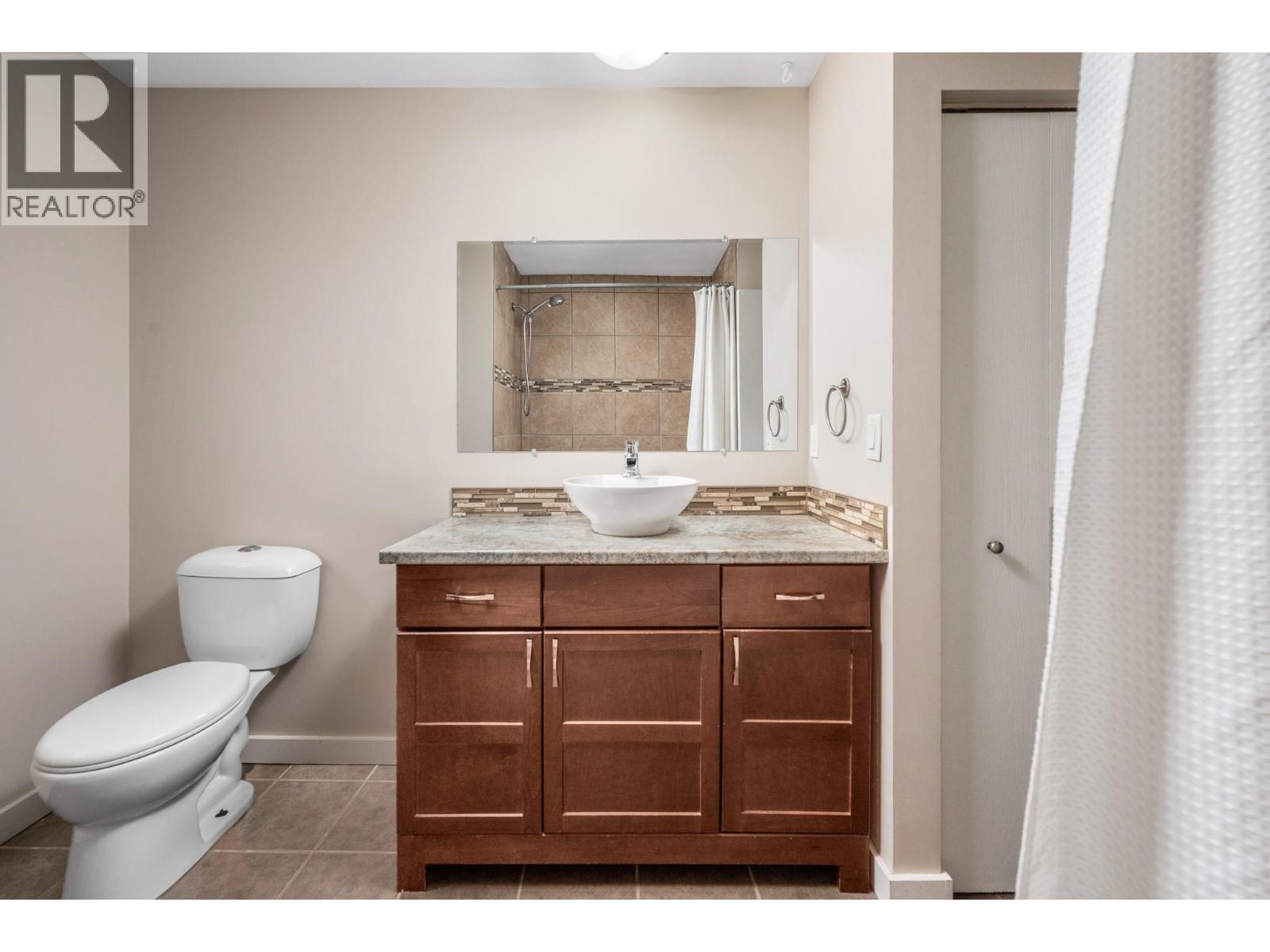 2604 12 Street, Vernon, British Columbia  V1T 7Y7 - Photo 17 - 10394564