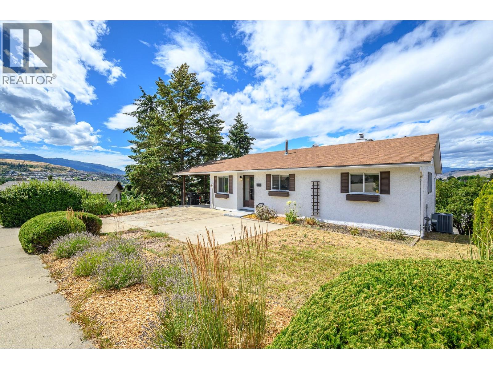 2604 12 Street, Vernon, British Columbia  V1T 7Y7 - Photo 2 - 10394564