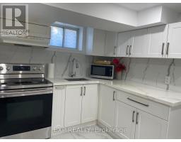 BSMT - 45 BLAISDALE ROAD, Toronto, Ontario
