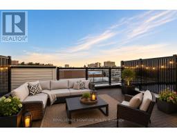 19 - 30 LIBEN WAY, Toronto, Ontario