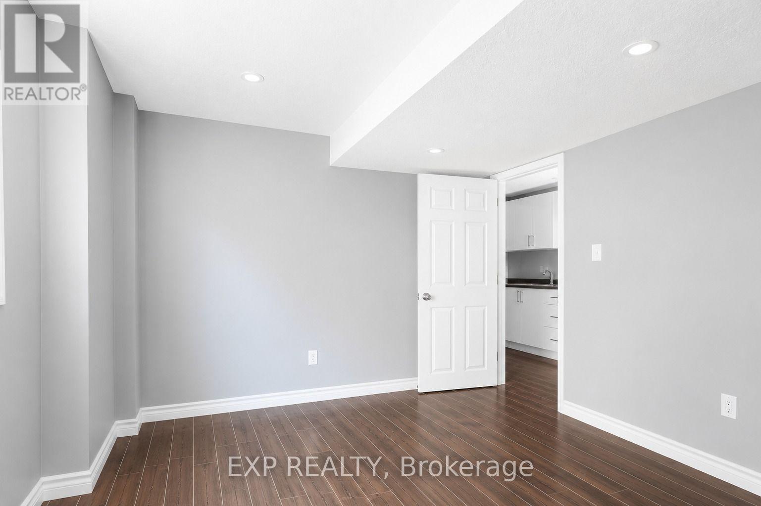 Lower - 304 Lemon Grass Crescent, Kitchener, Ontario N2N 3R5 - Photo 6 - X13557918