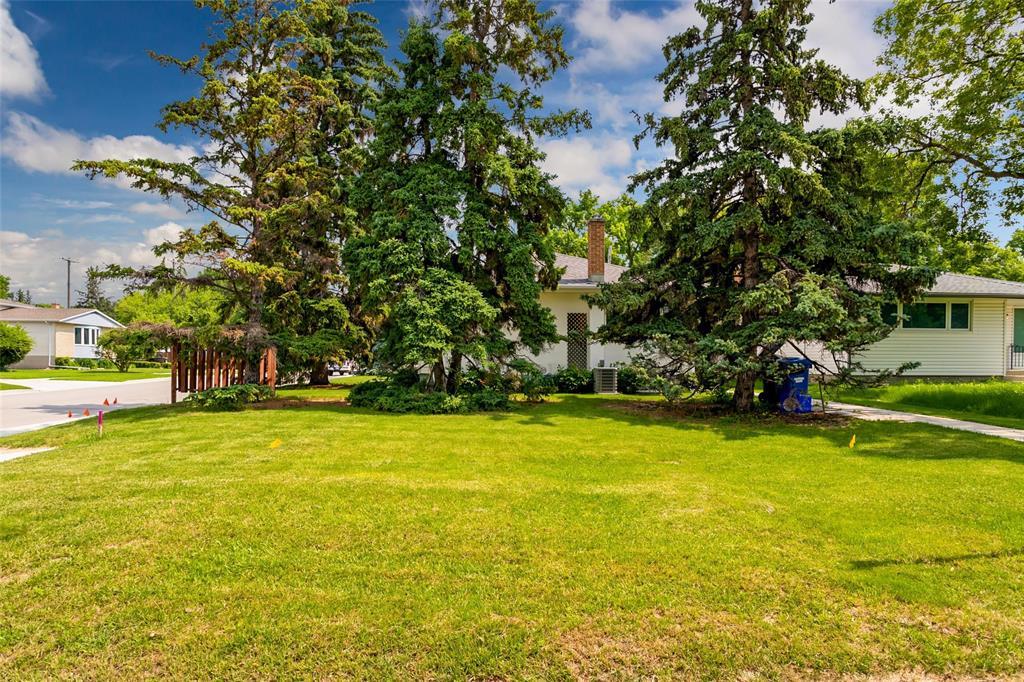 2 Crowson Bay, Winnipeg, Manitoba R3T 0J8 - Photo 46 - 202616502