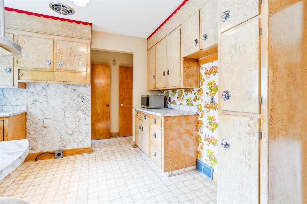 2 Crowson Bay, Winnipeg, Manitoba R3T 0J8 - Photo 13 - 202616502