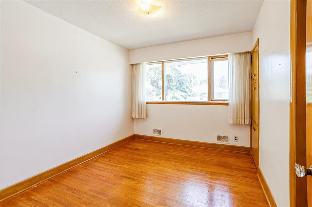2 Crowson Bay, Winnipeg, Manitoba R3T 0J8 - Photo 23 - 202616502