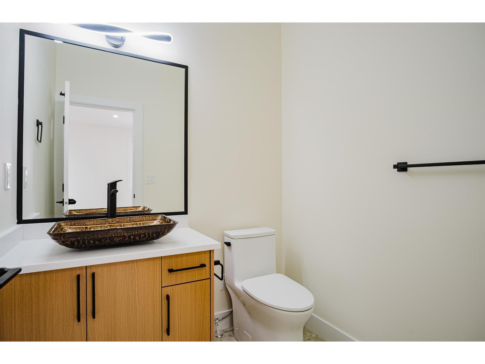 32034 Hillcrest Avenue, Mission, British Columbia  V2V 1L2 - Photo 31 - R3145386