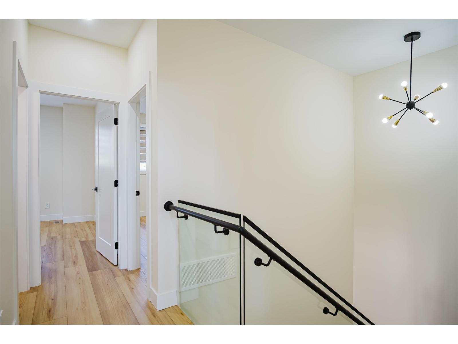 32034 Hillcrest Avenue, Mission, British Columbia  V2V 1L2 - Photo 25 - R3145386