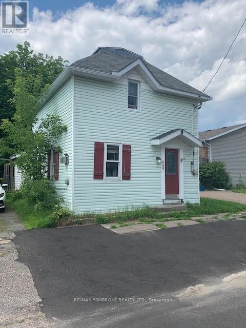 454 Norman Street, Pembroke, Ontario  K8A 4A5 - Photo 1 - X13559172
