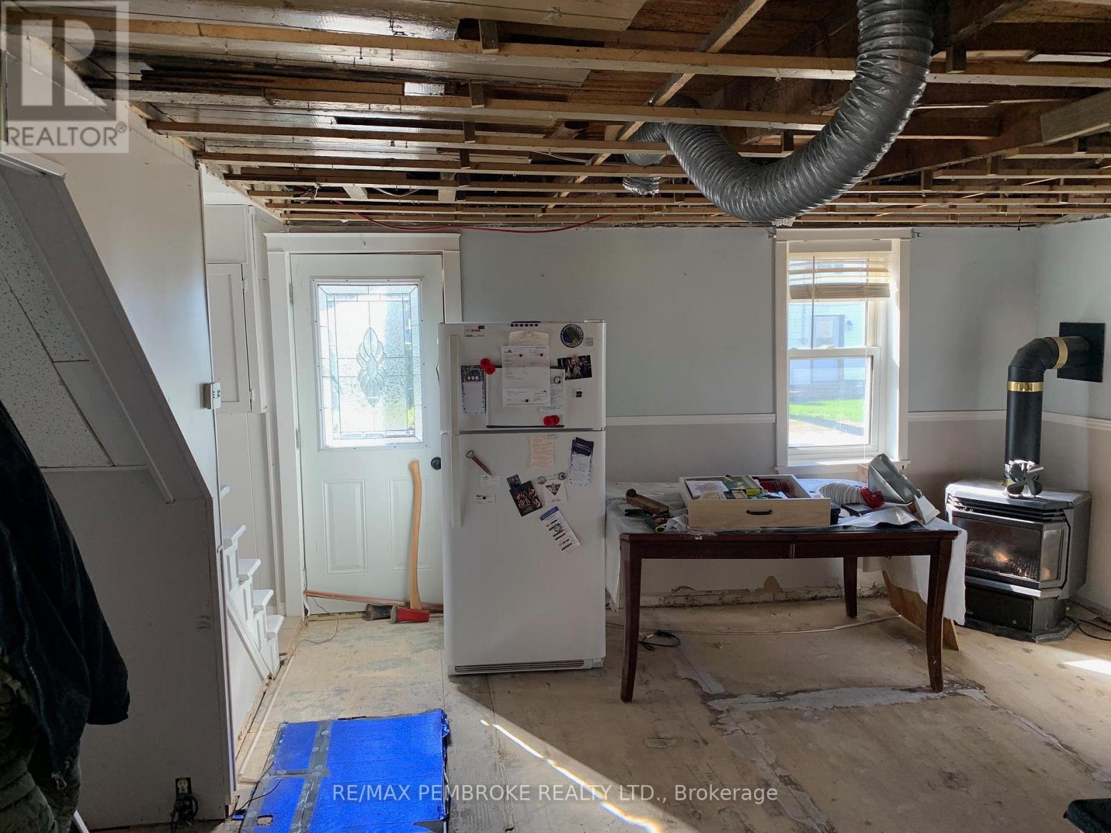 454 Norman Street, Pembroke, Ontario  K8A 4A5 - Photo 13 - X13559172