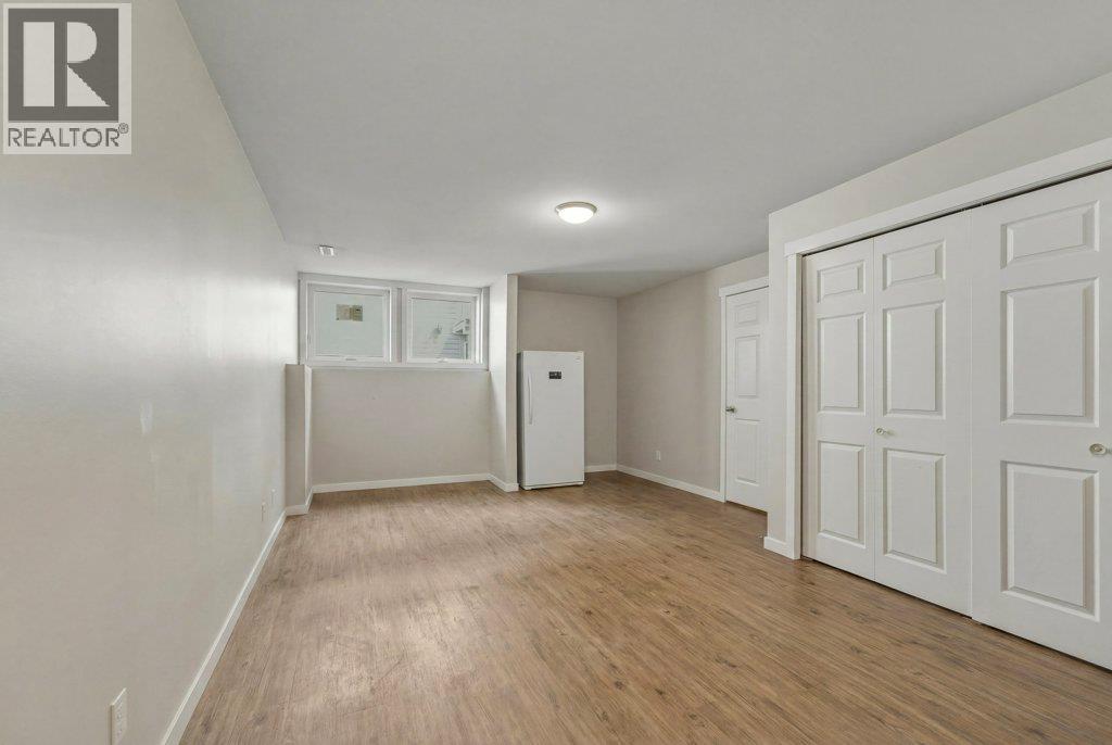 900 10 Avenue SE Unit# 28, Salmon Arm, British Columbia  V1E 2W6 - Photo 42 - 10393729