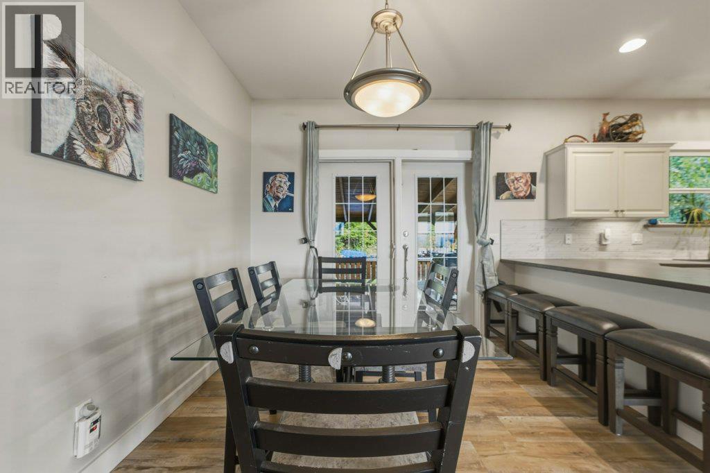 900 10 Avenue SE Unit# 28, Salmon Arm, British Columbia  V1E 2W6 - Photo 15 - 10393729