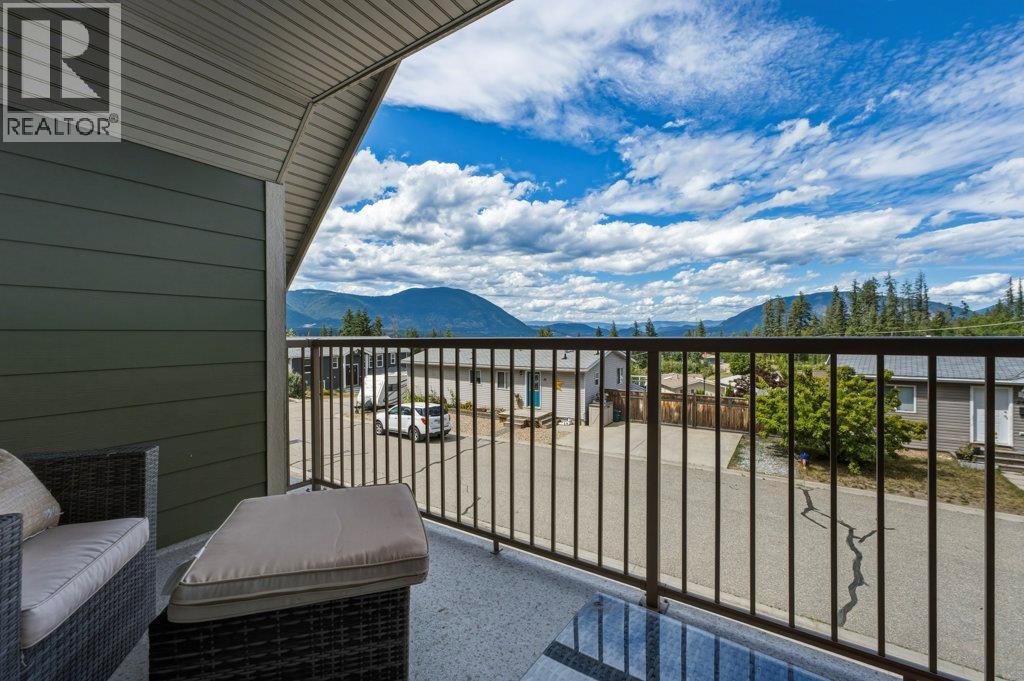 900 10 Avenue SE Unit# 28, Salmon Arm, British Columbia  V1E 2W6 - Photo 26 - 10393729