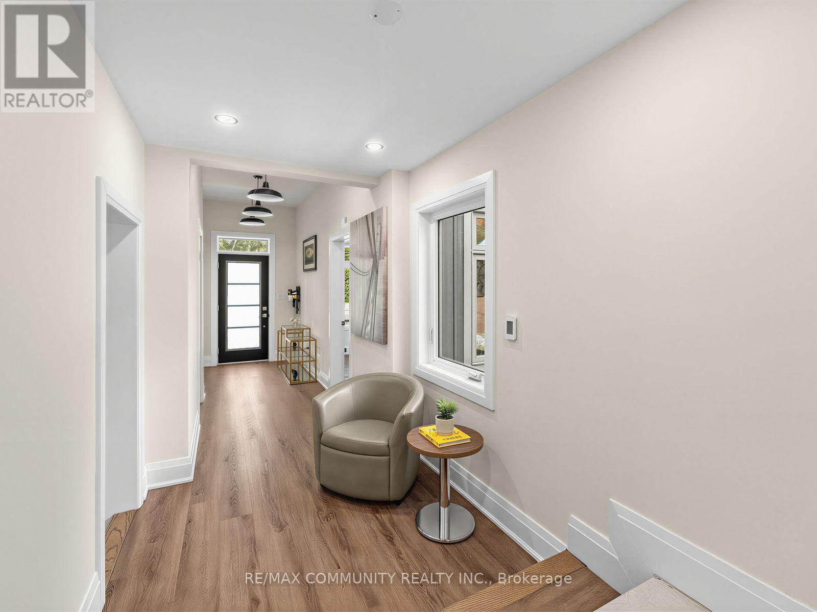 38 Robmar Street E, Whitby, Ontario  L1M 1T7 - Photo 10 - E13559070