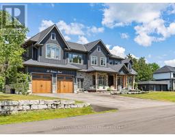 38 ROBMAR STREET E, Whitby, Ontario