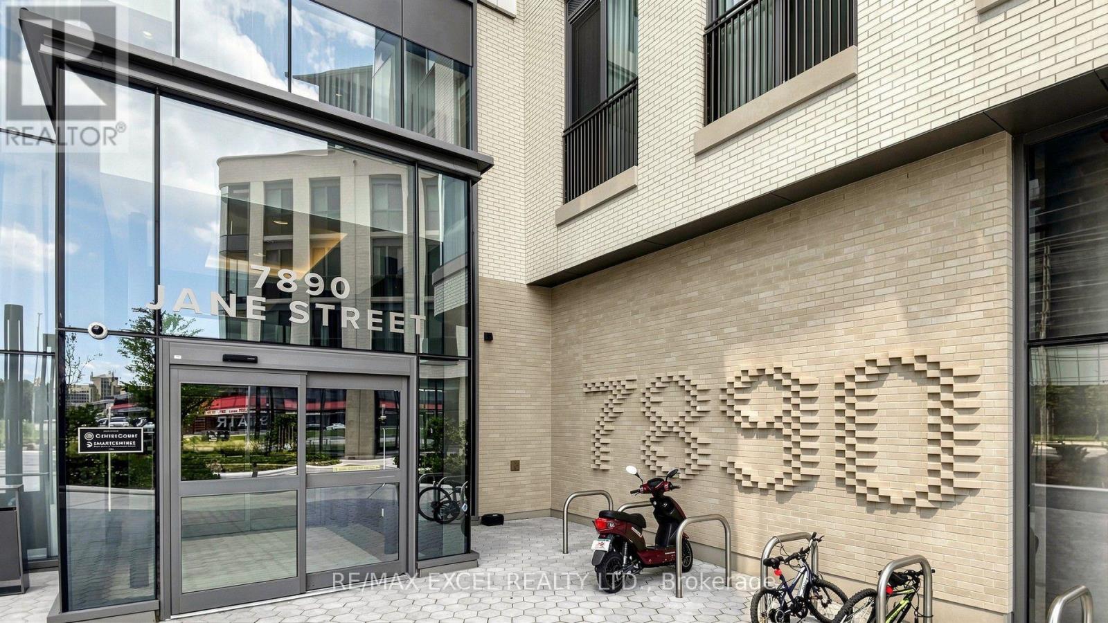 1710 - 7890 JANE STREET, Vaughan (Vaughan Corporate Centre)