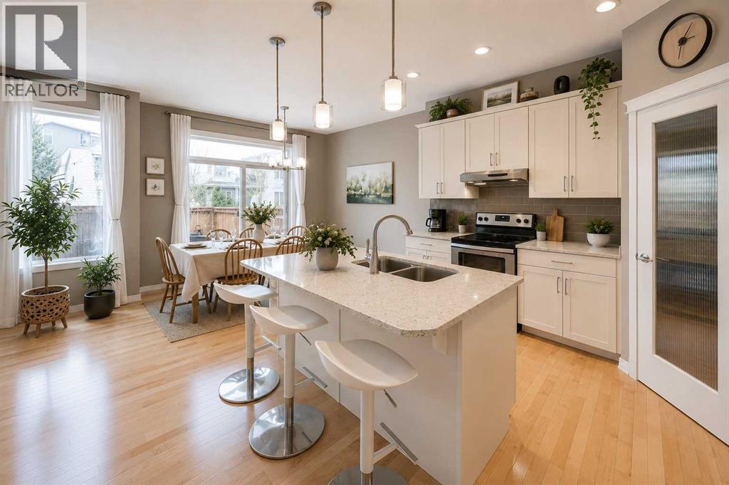 28 Cranarch Crescent SE, Calgary, Alberta