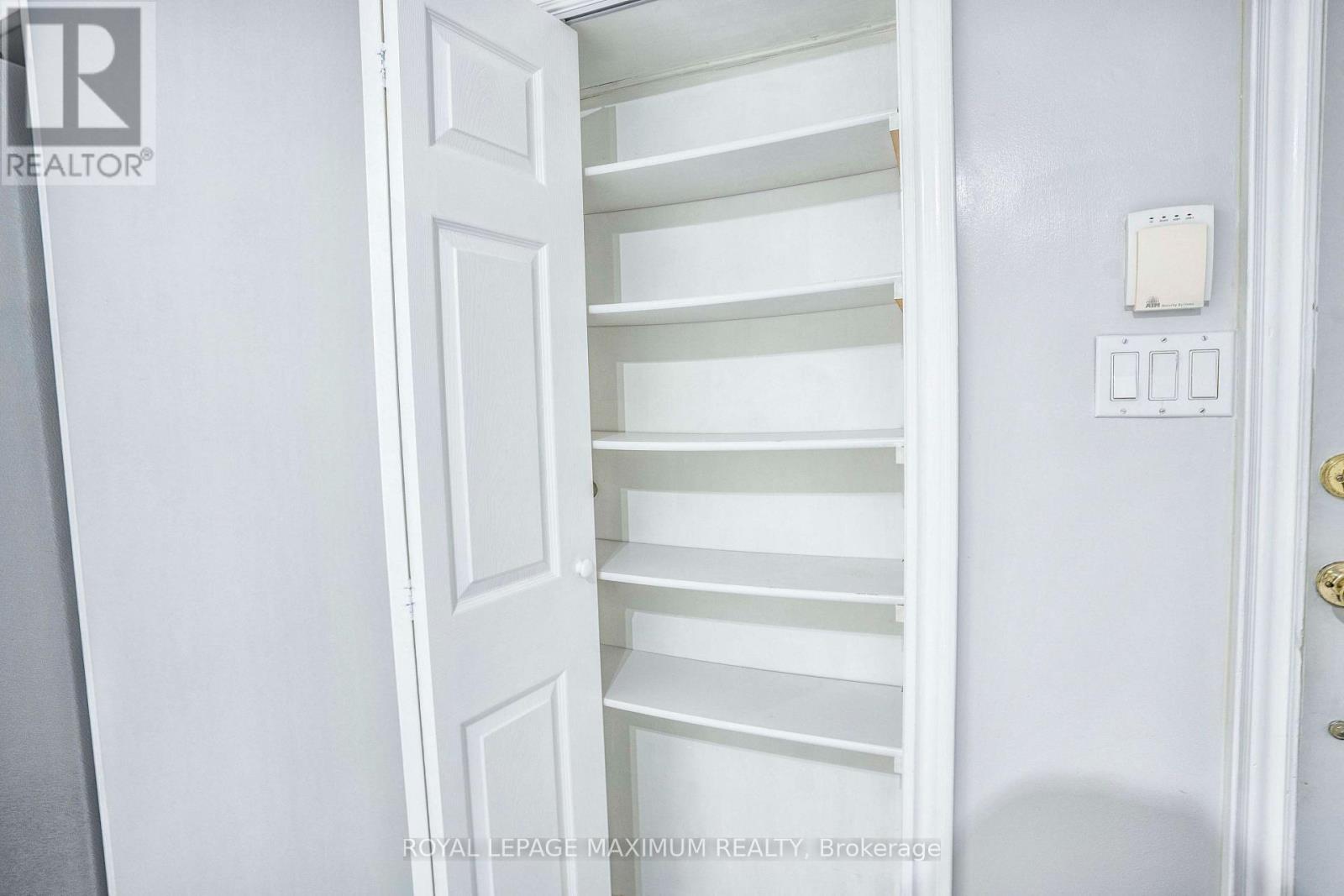 Basement - 641 Caledonia Road, Toronto, Ontario M6E 4V7 - Photo 17 - W13559108