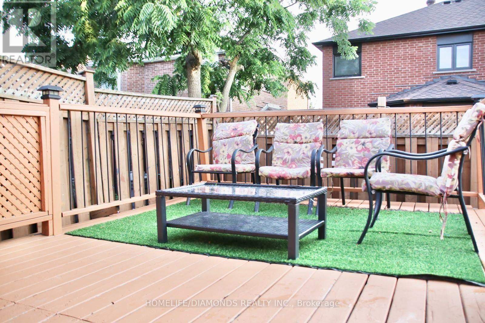 186 Fernforest Drive, Brampton, Ontario  L6R 1T7 - Photo 19 - W13559122