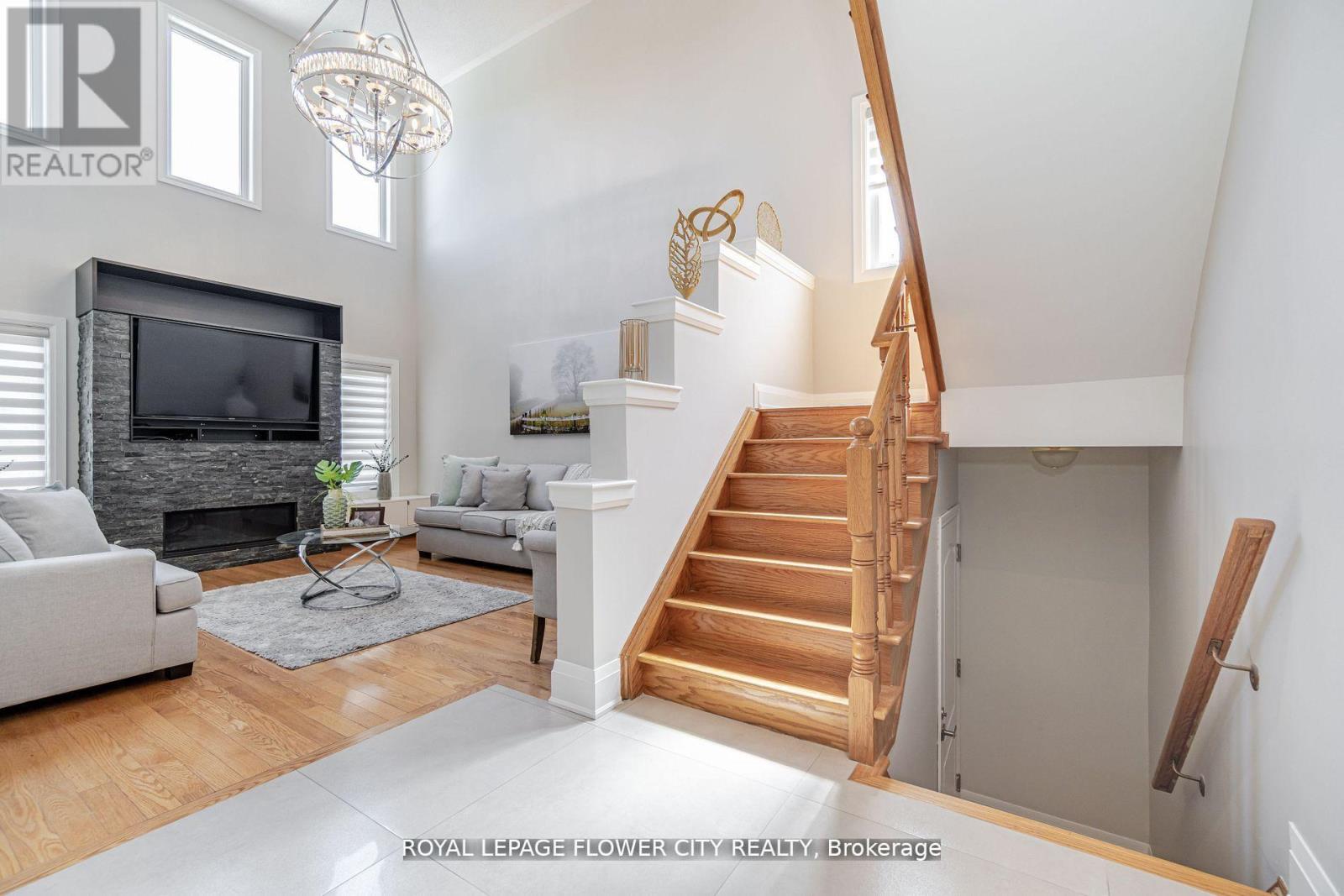 36 Louvain Drive, Brampton, Ontario  L6P 1W7 - Photo 14 - W13559182