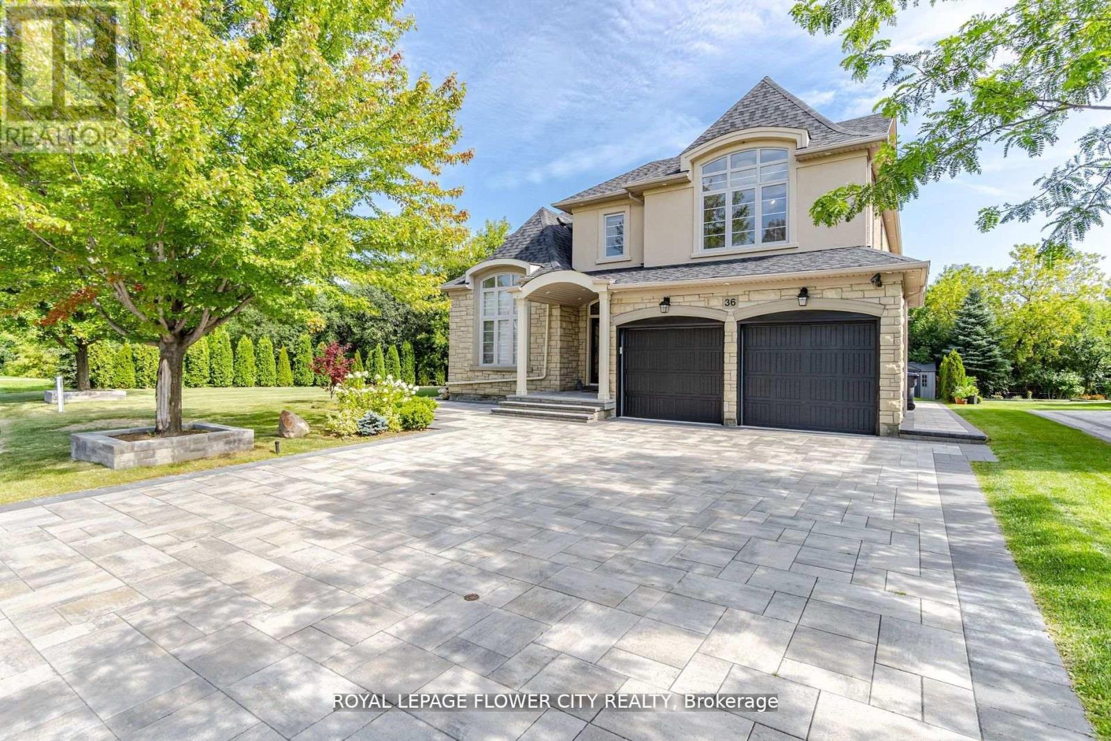36 Louvain Drive, Brampton, Ontario  L6P 1W7 - Photo 2 - W13559182