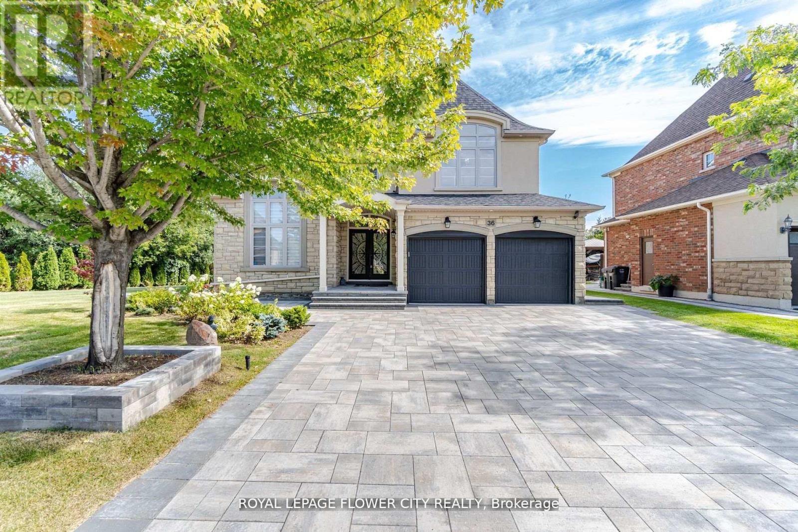 36 Louvain Drive, Brampton, Ontario  L6P 1W7 - Photo 3 - W13559182