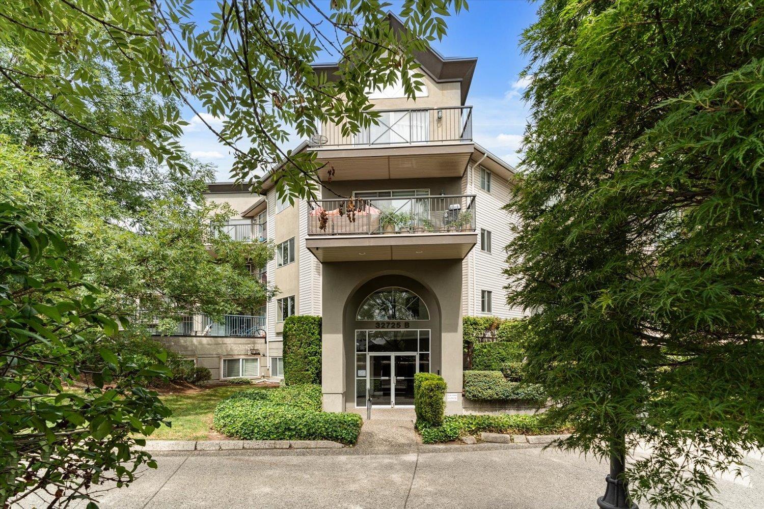 222 32725 GEORGE FERGUSON WAY, Abbotsford