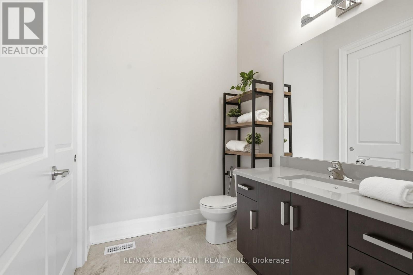 162 Westcott Road, Welland, Ontario  L3C 0K9 - Photo 13 - X13559104